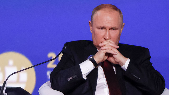 Колишній депутат російської Дерджудми спрогнозував, хто може повалити владу Путіна