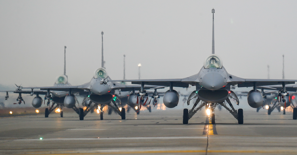 “Час множити армію Путіна на нуль”: У США закликають Байдена передати Україні літаки F-16