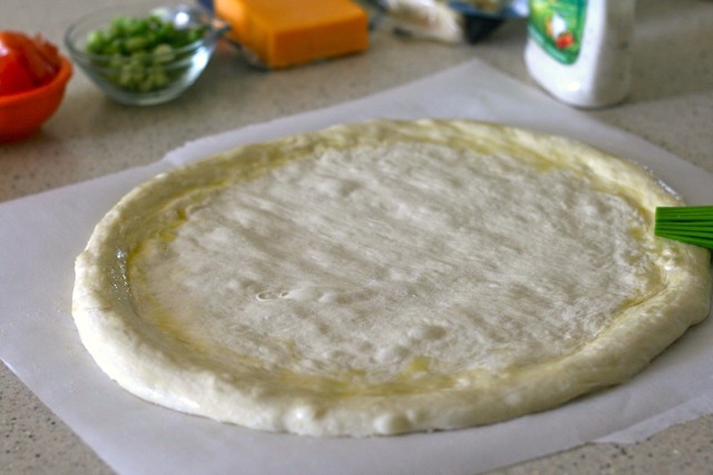 Тонке та дуже ніжне тісто для піци: рецепт як в італійській піцерії