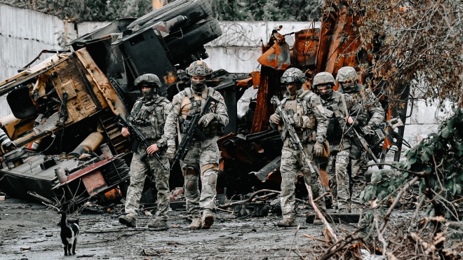 Перед нашими позиціями біля Бахмута лижить килим з заморожених окупанті – український військовий