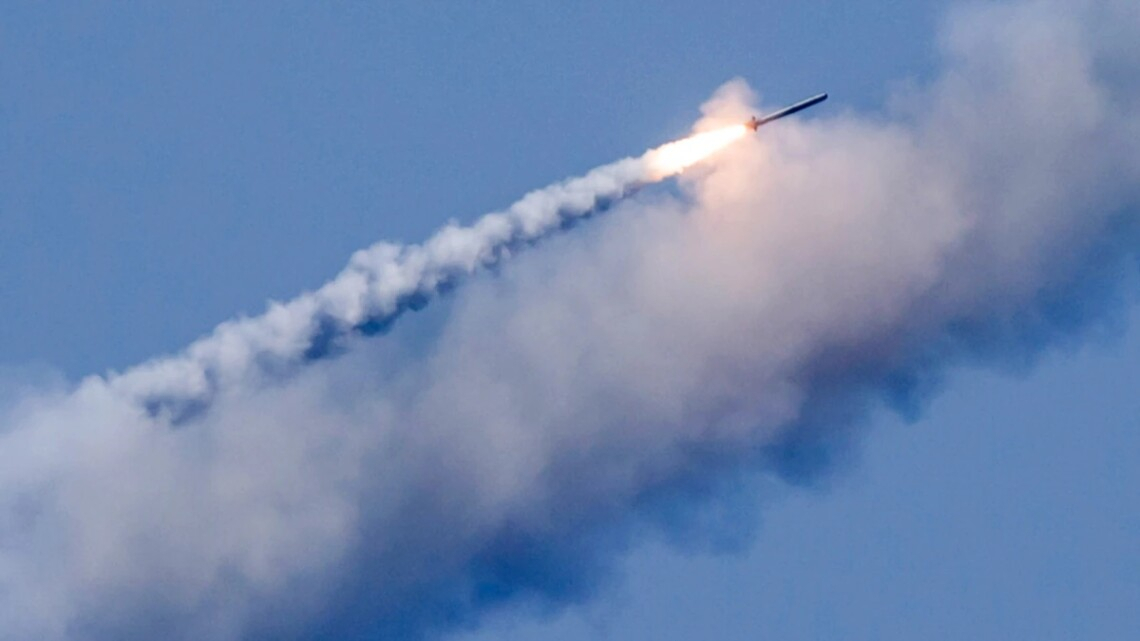 Окупанти випустили по Києву 15 крилатих ракет – ППО всі знищили!
