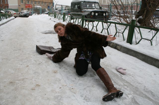 Поверталася додому, впала у кучугуру снігу, але отримала не синці, а справжнє прозріння – так жити більше не можна