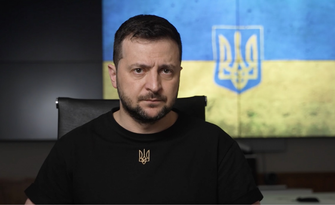 Зеленський: “Хочу звернутися до українців, які зараз за кордоном. Я б дуже хотів щоб…”