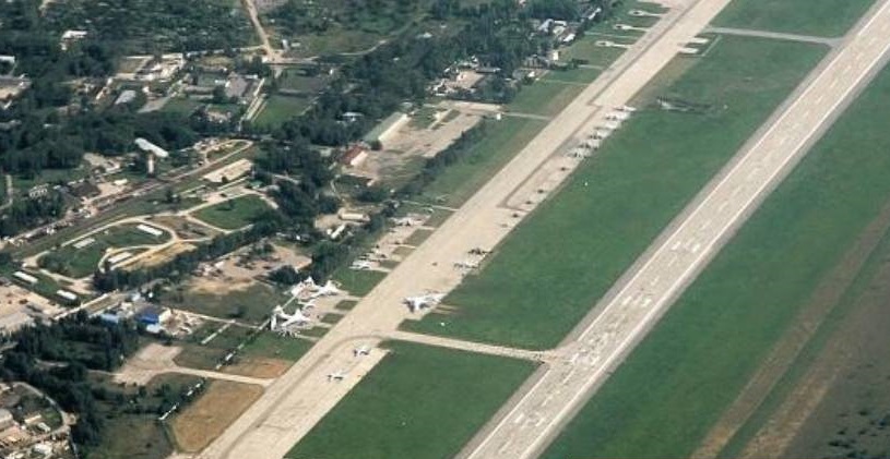 У Білорусі вибухи на військовому аеродромі «Мачуліщі»: знищено російський літак