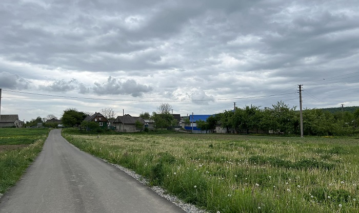 Чому ти так швидко повернулася з роботи? – розгублено запитав чоловік. Маргарита приголомшено дивилася на свого чоловіка, не маючи сили видавити з себе жодного слова